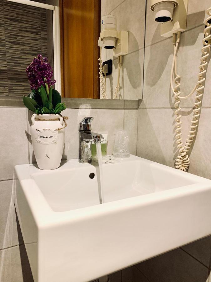 Hotel Astrid Milano Eksteriør billede