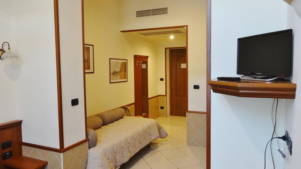 Hotel Astrid Milano Eksteriør billede