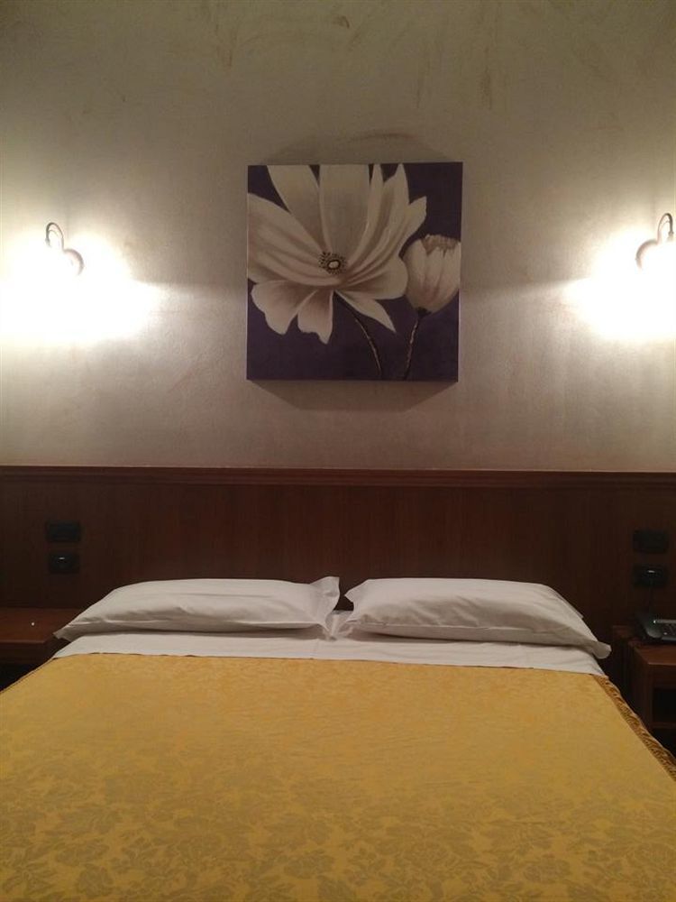 Hotel Astrid Milano Eksteriør billede